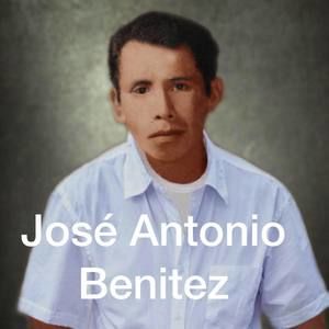 Meet your Posher, Moises